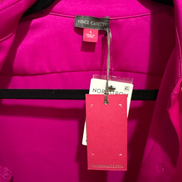 Vince Camuto satin long sleeve button up shirt hot girl pink Small - Picture 3 of 4